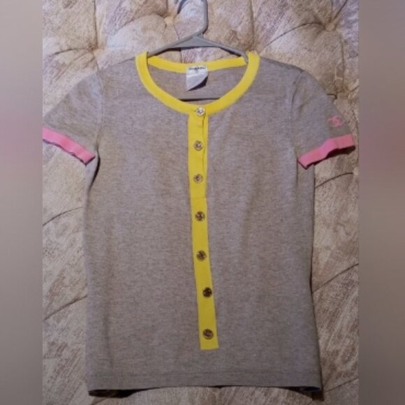 CHANEL size 34 Top / Shirt '08P Pink CC with CC buttons - Picture 16 of 16